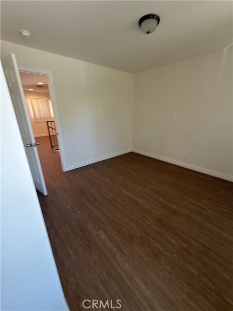 Building Photo - 465 N Marengo Ave
