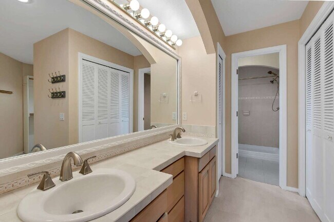 Building Photo - Extravagant Custom Home in Olympia