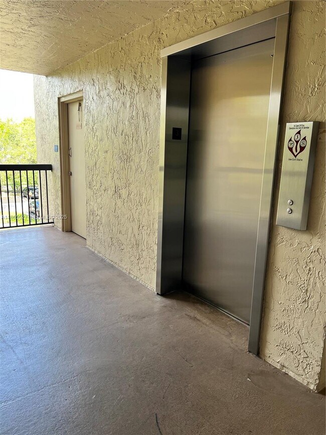 Building Photo - 100 NW 76th Ave