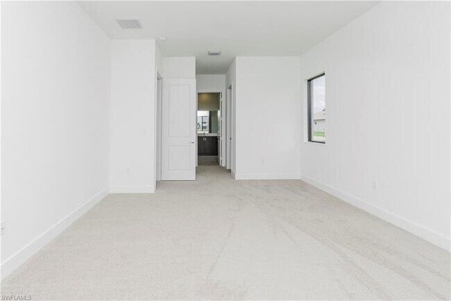 Building Photo - 5114 Panella Ave