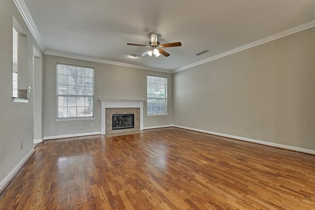 Building Photo - 15 W Stony End Pl