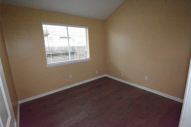 Building Photo - 9131 Knightsland Trail