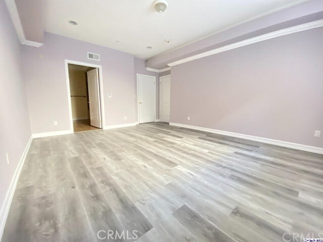 Building Photo - 414 E Valencia Ave