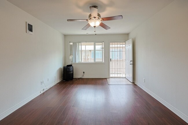 Building Photo - 4654 33rd St