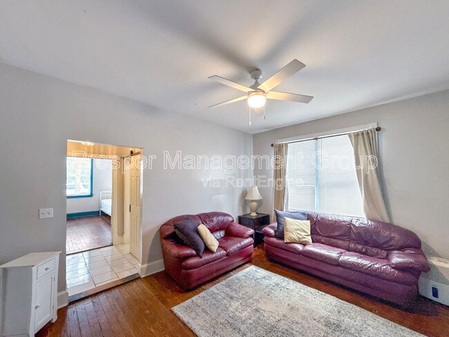 Building Photo - 311 Sumter St