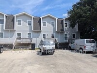 Building Photo - 1507 Goldie St