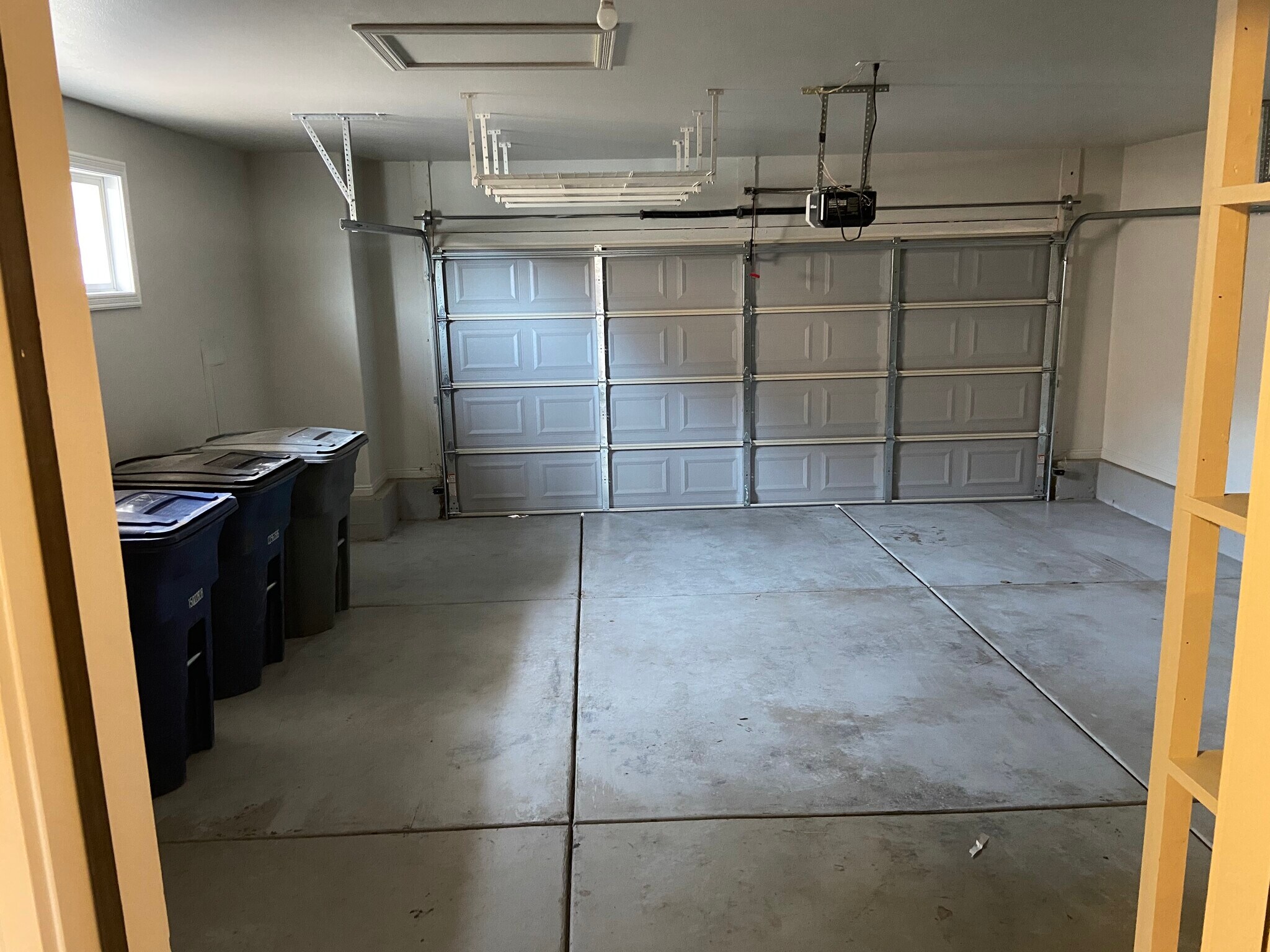 Building Photo - 163 N Stone Mountain Dr