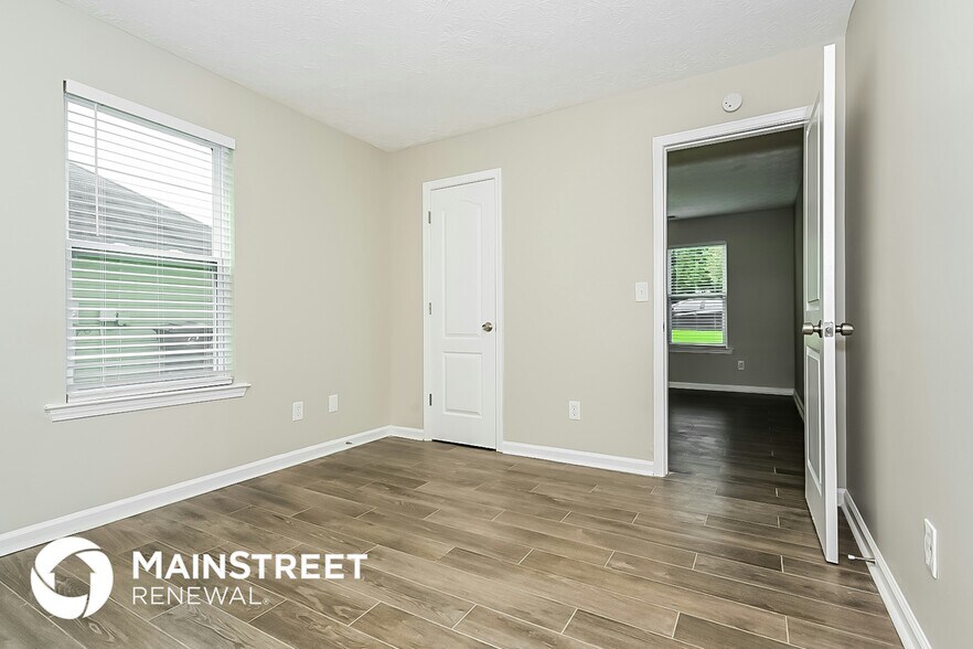 Building Photo - 350 Summer Hill Cir