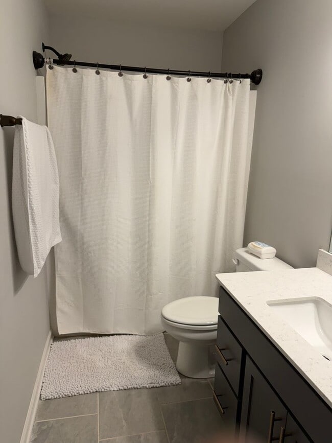 Building Photo - Wonderful Home in East Richland