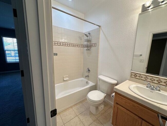 Building Photo - 8120 Silver Strike Ct