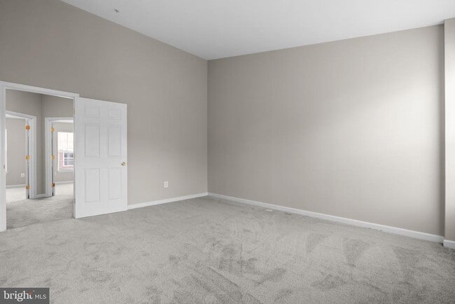 Building Photo - 7129 Water Oak Rd