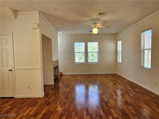Building Photo - 6636 Weeping Pine St