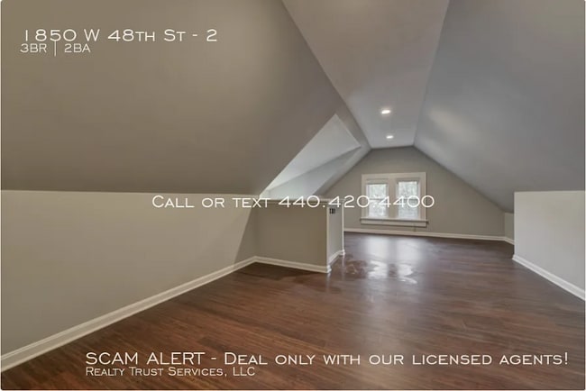 Building Photo - 1850 W 48th St