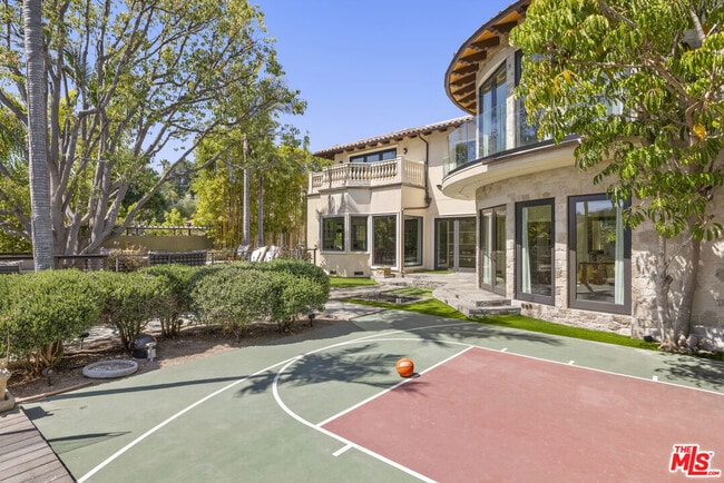 Building Photo - 2325 Duxbury Cir