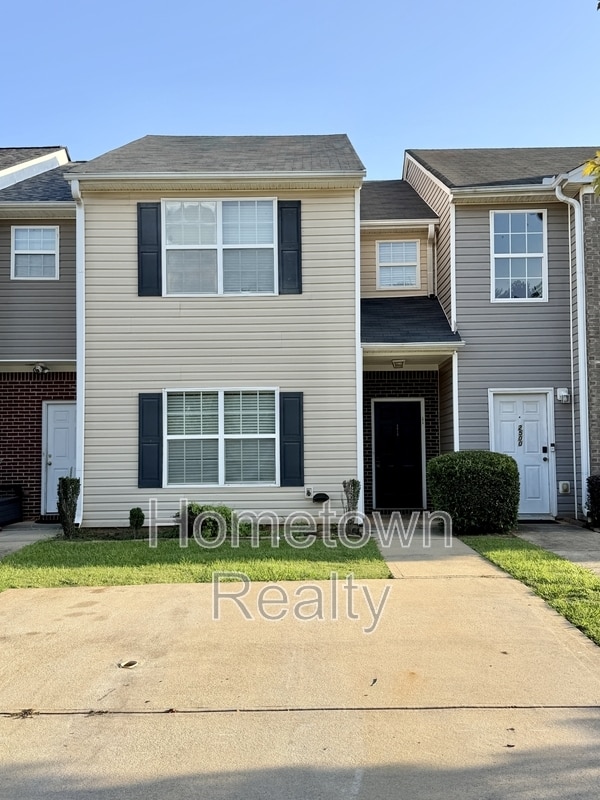 Building Photo - 2510 Marlin Dr