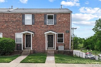 Building Photo - 3517 Briel St