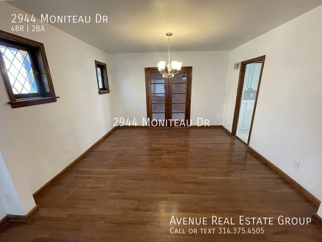 Building Photo - 2944 Moniteau Dr