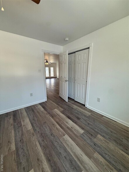 Building Photo - 24 St James Pl