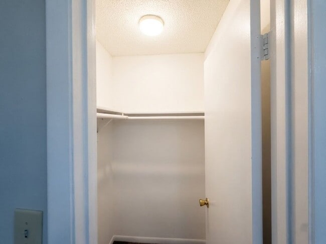 Building Photo - Regency Gardens B308 - Regency Gardens B308