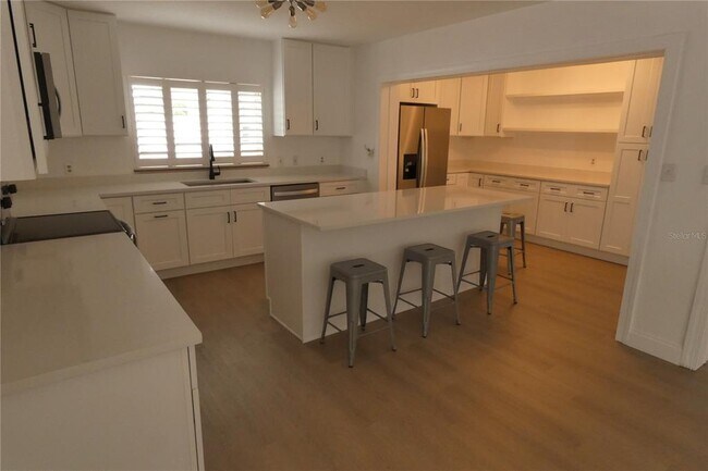 Building Photo - 8468 7th Way N