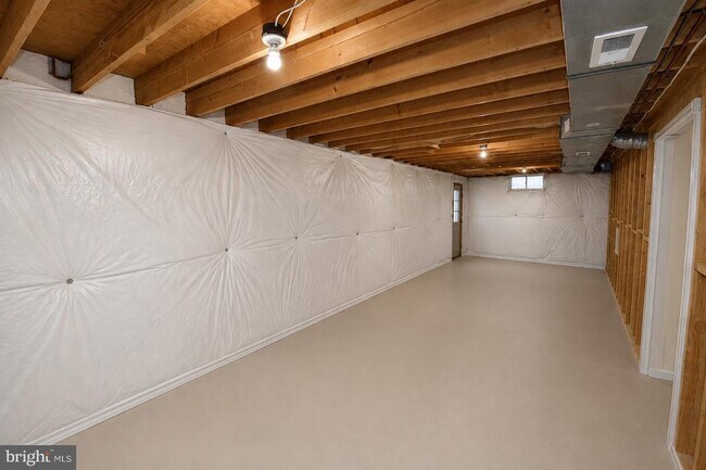 Building Photo - 38 Hot Springs Way