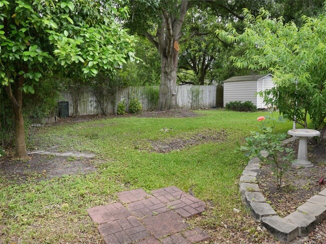 Building Photo - 13542 Fernhill Dr