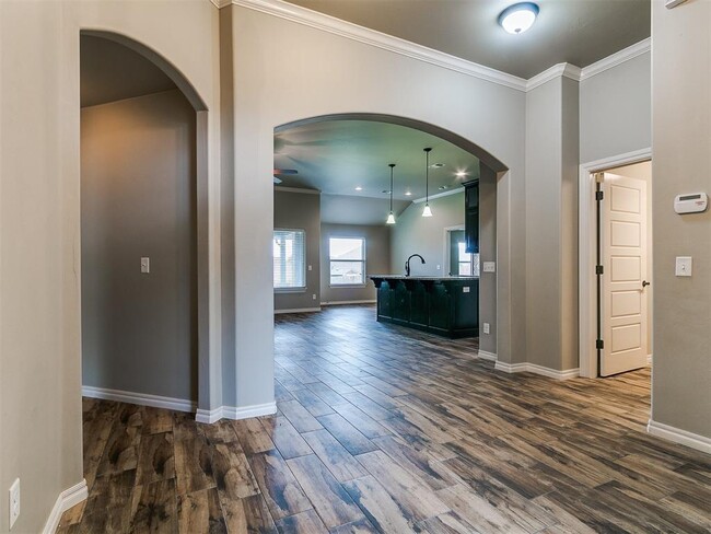 Building Photo - 4932 Wister Ln
