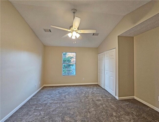 Building Photo - 6627 Banbury Ct NW