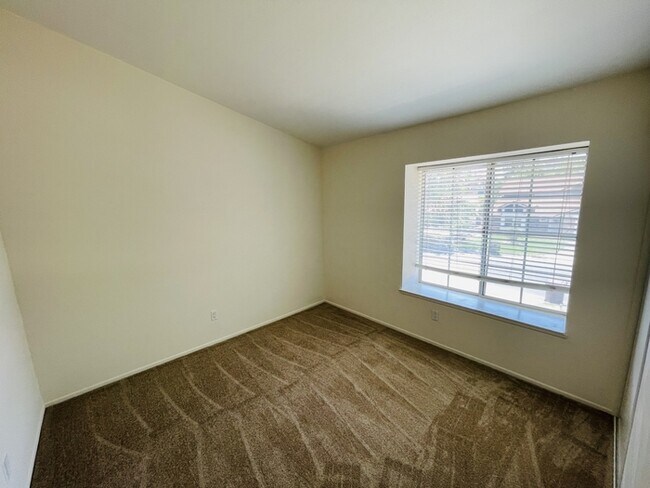 Building Photo - 25020 Jutland Dr