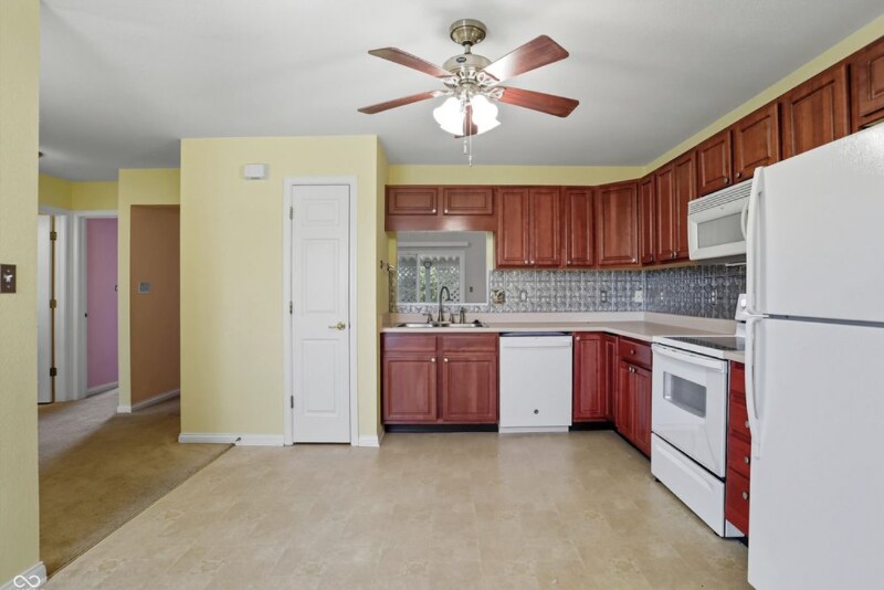 Building Photo - 5918 Remrod Dr