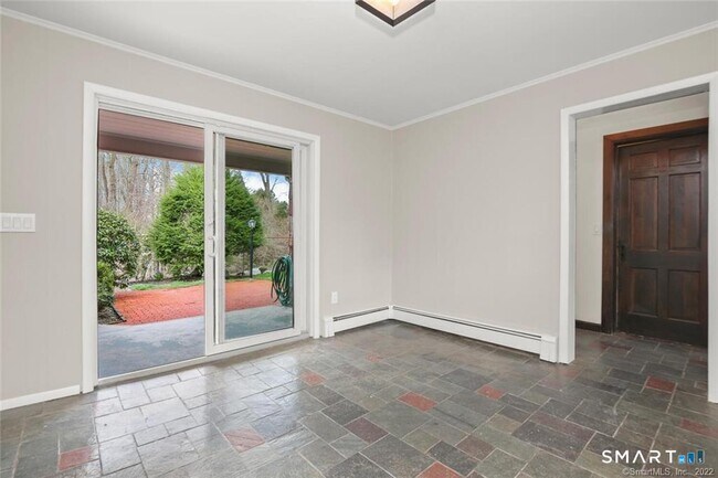 Building Photo - 5 Turtleback Ln
