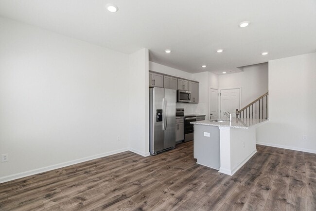 Building Photo - New Construction in Brightwood Farms! End unit!