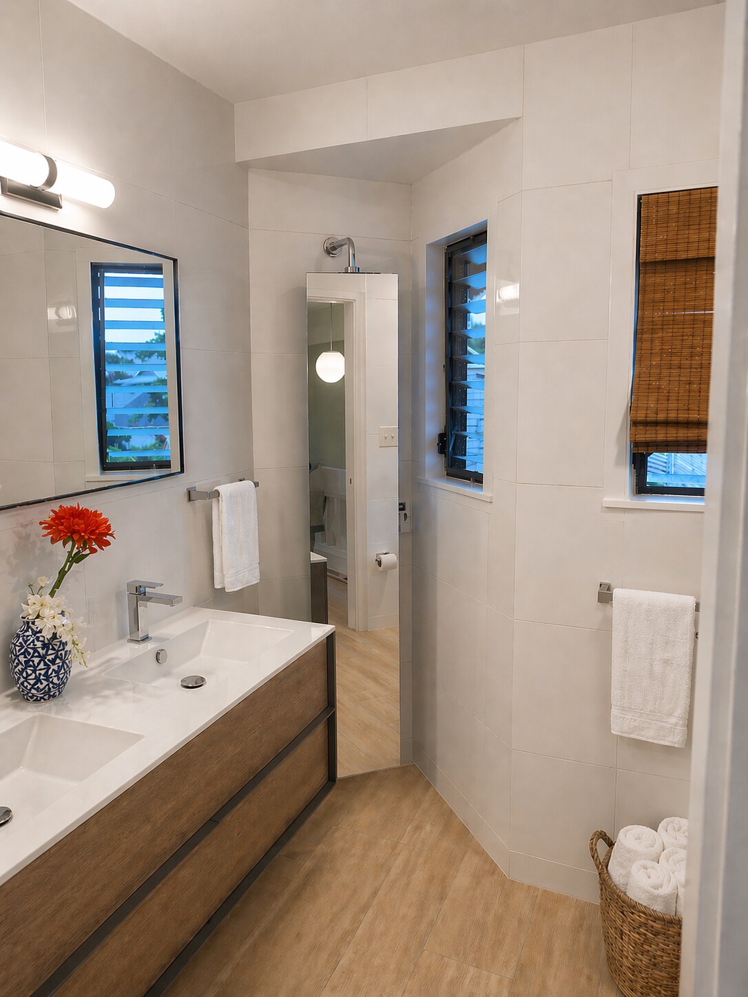 Building Photo - 310 Kipukai Pl