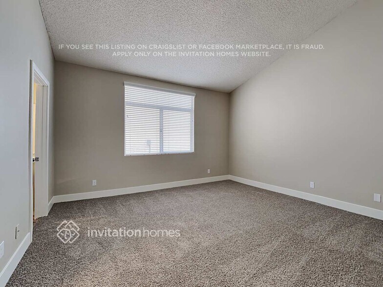 Building Photo - 8138 Vision St