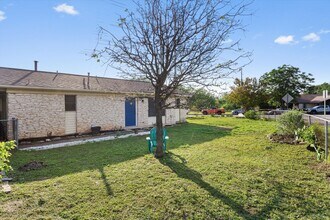 Building Photo - 5700 Cherry Park