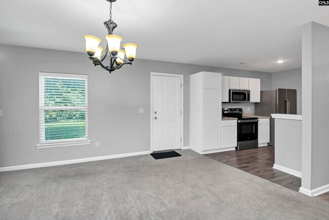 Building Photo - 141 Wigmore Ln
