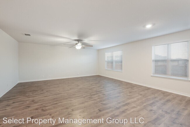 Building Photo - 3 br, 2.5 bath House - 13358 Ailey Knoll