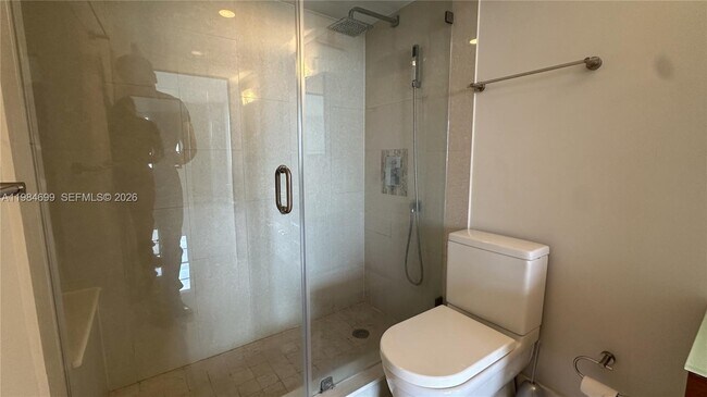 Building Photo - 2333 Brickell Ave