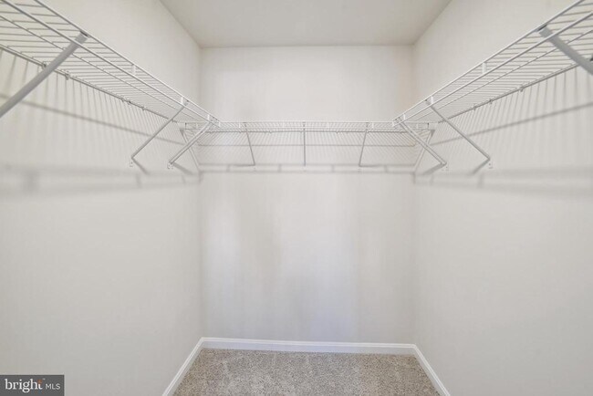 Building Photo - 738 Compass Wy