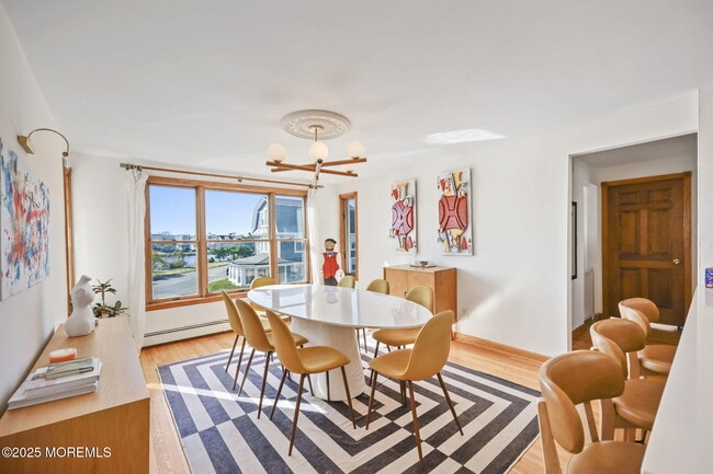 Building Photo - 113 Central Ave