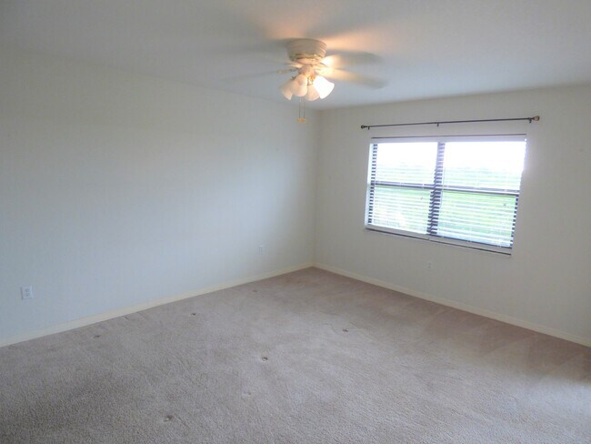 Building Photo - Rolls Landing Condo- Gated community with all the features