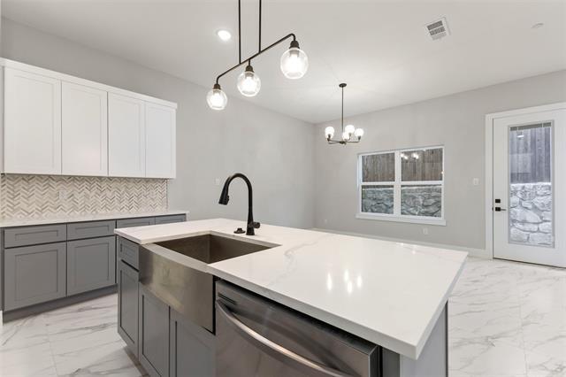 Building Photo - 2378 Usman Dr