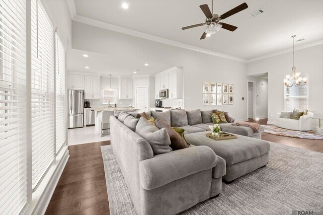 Building Photo - 3143 Canewood Ln