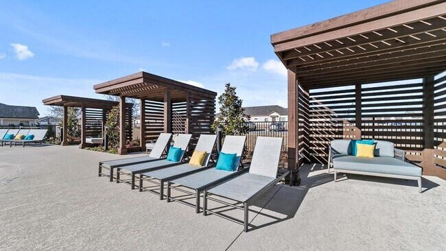 Building Photo - 1109 Saffira-