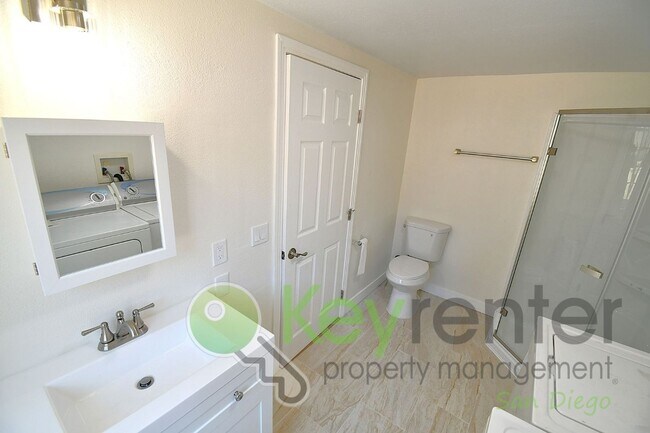 Building Photo - 209 Civic Center Dr