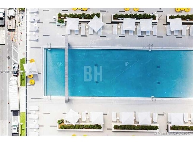 Building Photo - 55 SW 9th St