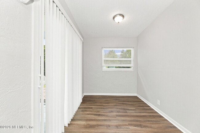 Building Photo - 6856 Camelot Rd
