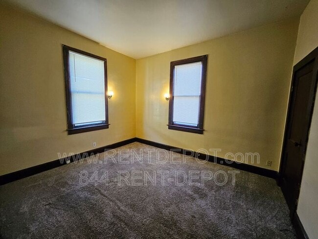 Building Photo - 844 Bellemeade Ave