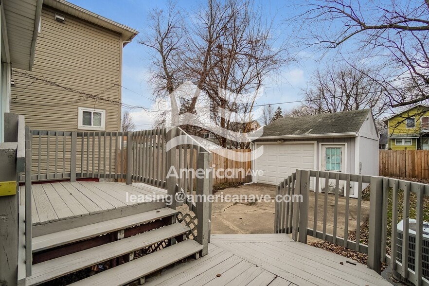 Building Photo - 3606 Leybourn Ave