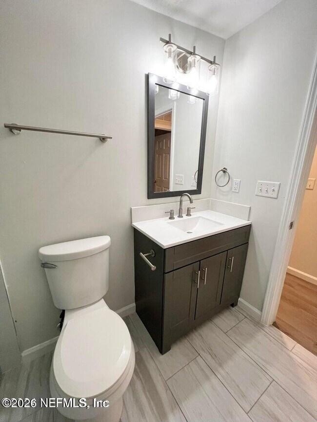 Building Photo - 1961 New Haven Rd